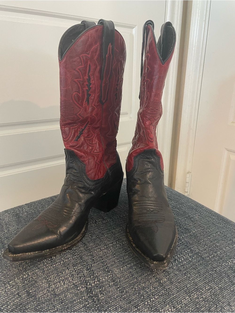 Dan Post Two-Tone Western Cowboy Boots - Black & Deep Red